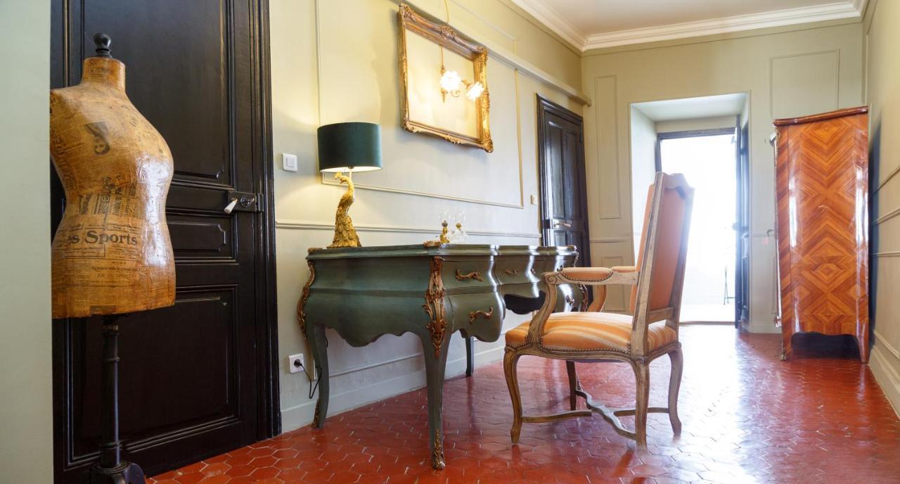 Le 215 Gambetta Boutique Hotel En Provence カヴァイヨン エクステリア 写真