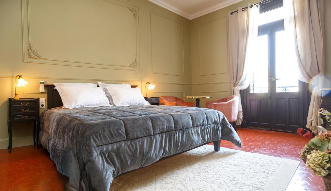 Le 215 Gambetta Boutique Hotel En Provence カヴァイヨン エクステリア 写真